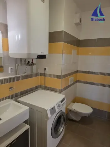 Pronájem bytu 2+kk, Jesenice, V Roháči I., 50 m2