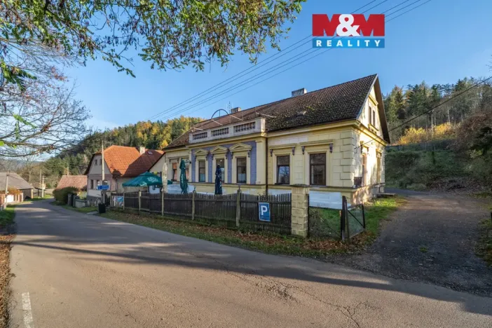 Prodej restaurace, Zvíkovec, 275 m2