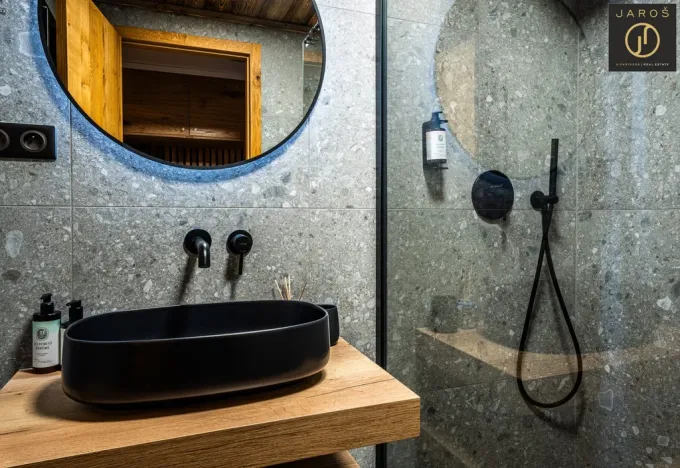 Prodej bytu 1+kk, Harrachov, 28 m2