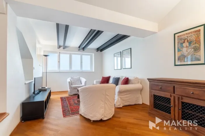 Pronájem bytu 3+1, Praha - Nové Město, Odborů, 96 m2