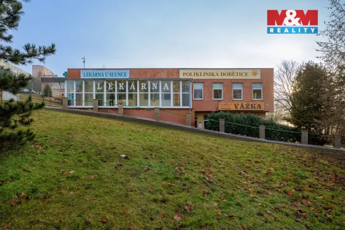 Pronájem obchodního prostoru, Ústí nad Labem - Severní Terasa, Šrámkova, 181 m2