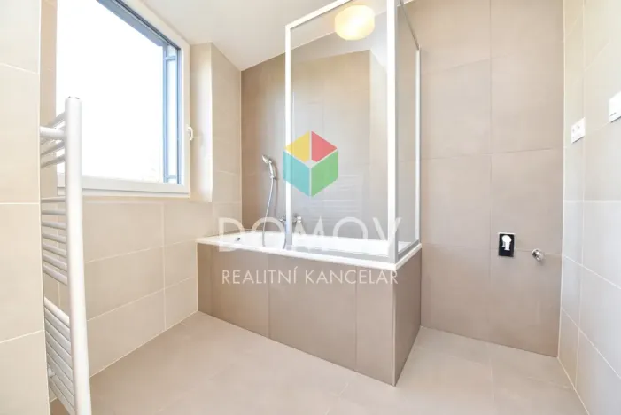 Pronájem bytu 2+kk, Beroun, Na Máchovně, 74 m2