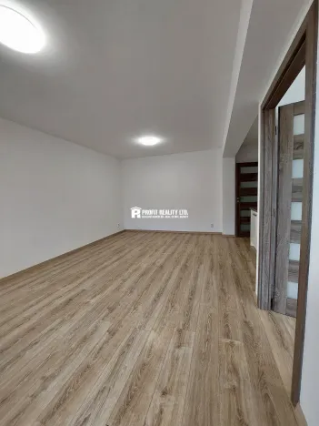 Prodej bytu 2+kk, Beroun, Na Klášteře, 41 m2