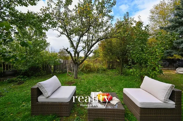 Prodej rodinného domu, Hodonice, 480 m2