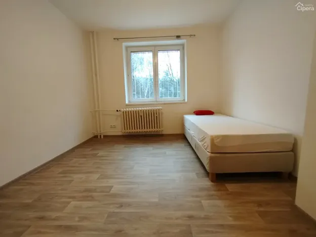 Pronájem bytu 3+1, Praha - Záběhlice, Vrútecká, 63 m2