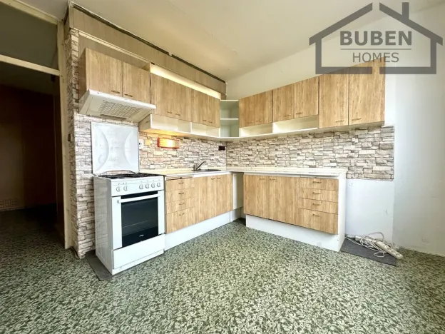 Pronájem bytu 2+1, Tisová, 74 m2