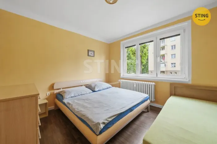 Pronájem bytu 2+1, Nová Role, Tovární, 60 m2