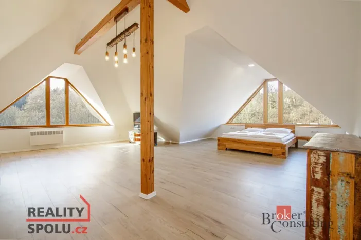 Prodej bytu 3+kk, Horní Lhota, 134 m2