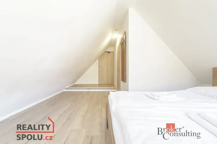 Prodej bytu 3+kk, Horní Lhota, 134 m2