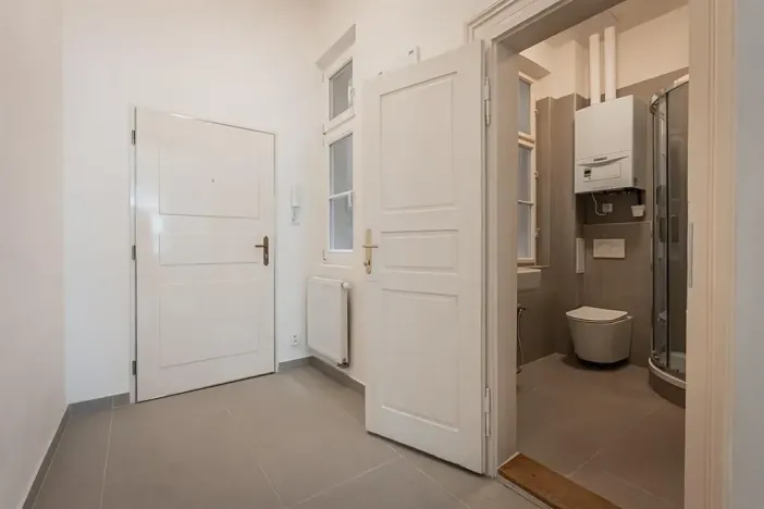 Pronájem bytu 2+kk, Praha - Nové Město, Lípová, 61 m2
