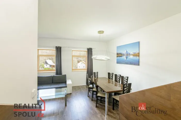 Prodej bytu 2+kk, Horní Lhota, 62 m2