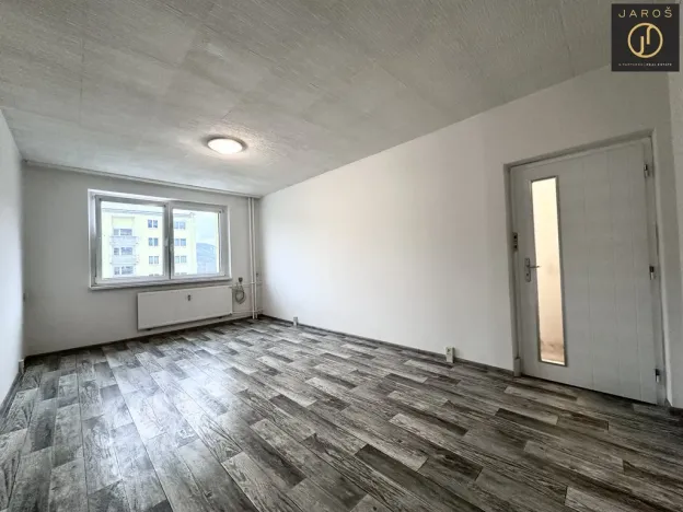 Pronájem bytu 1+1, Klášterec nad Ohří, Družstevní, 40 m2