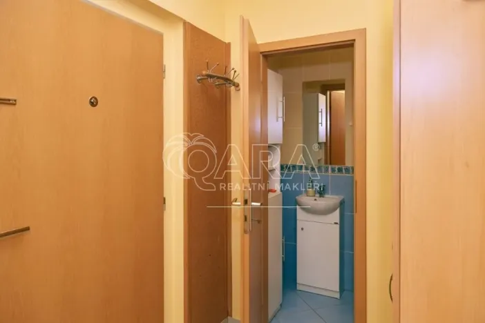 Pronájem bytu 2+kk, Beroun - Beroun-Město, Nad Paloučkem, 48 m2