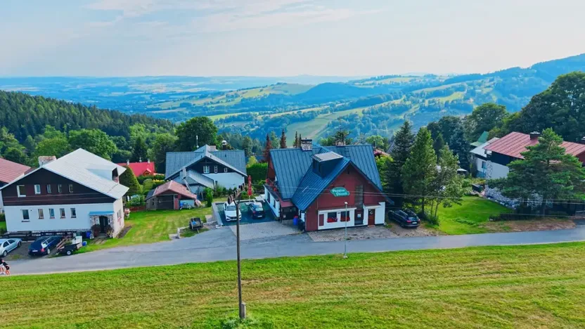 Prodej rodinného domu, Strážné, 450 m2