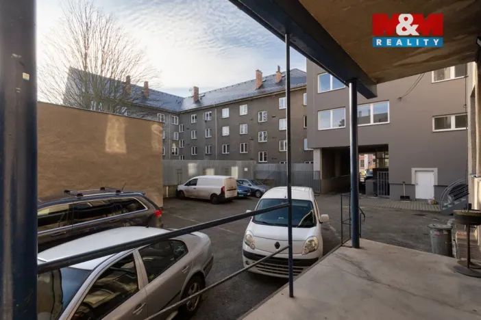 Prodej obchodního prostoru, Bruntál, nám. Míru, 720 m2