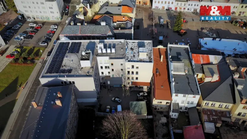 Prodej kanceláře, Bruntál, nám. Míru, 720 m2
