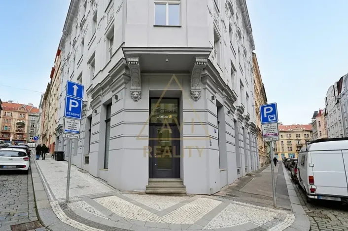 Pronájem obchodního prostoru, Praha - Vršovice, Černomořská, 364 m2