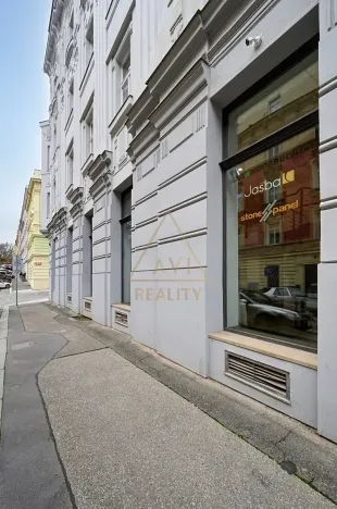 Pronájem obchodního prostoru, Praha - Vršovice, Černomořská, 364 m2