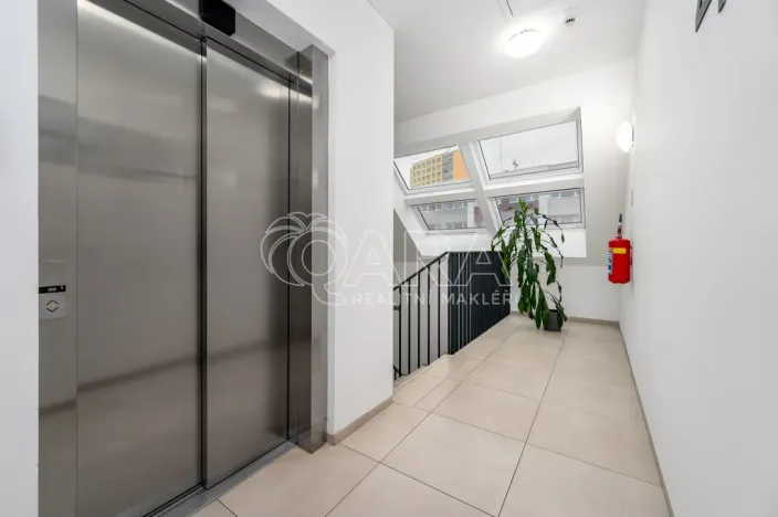 Prodej bytu 2+kk, Praha - Michle, Michelská, 99 m2