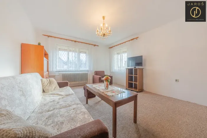 Prodej rodinného domu, Horní Počaply, 140 m2