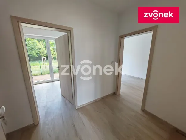 Pronájem bytu 2+kk, Otrokovice, Moravní, 40 m2