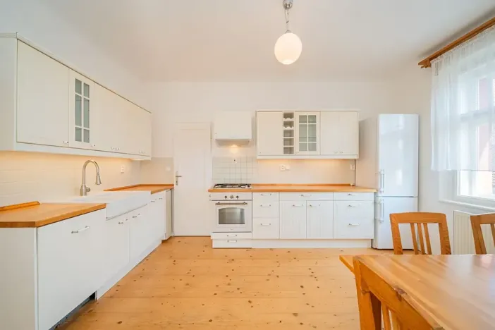 Pronájem bytu 5+1, Praha - Modřany, Nečova, 200 m2