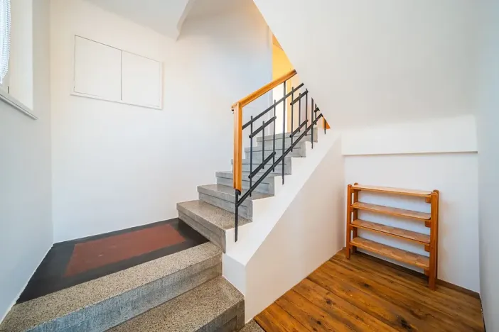 Pronájem bytu 5+1, Praha - Modřany, Nečova, 200 m2