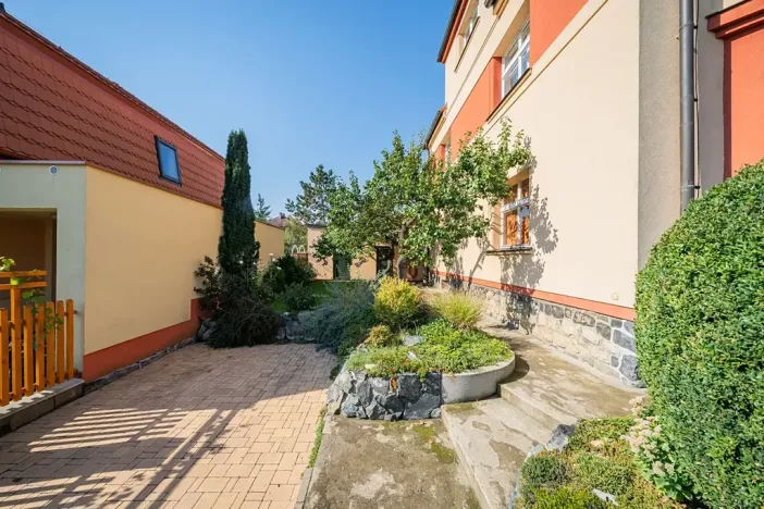 Pronájem bytu 5+1, Praha - Modřany, Nečova, 200 m2