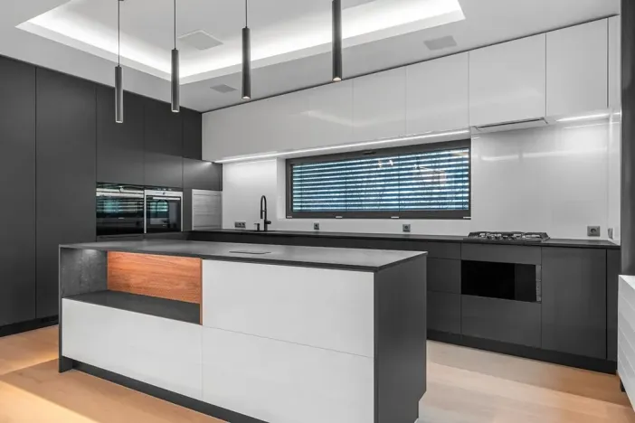 Pronájem rodinného domu, Dolní Břežany, U Zámku, 237 m2