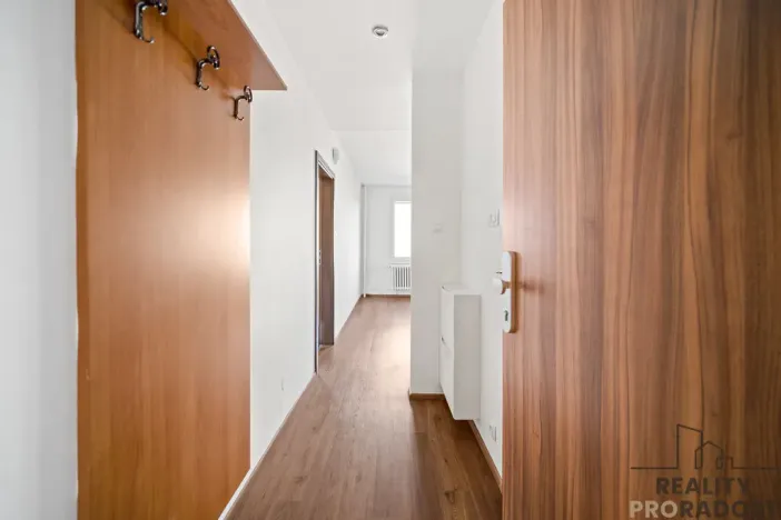 Pronájem bytu 2+kk, Pardubice - Zelené Předměstí, nábřeží Závodu míru, 49 m2