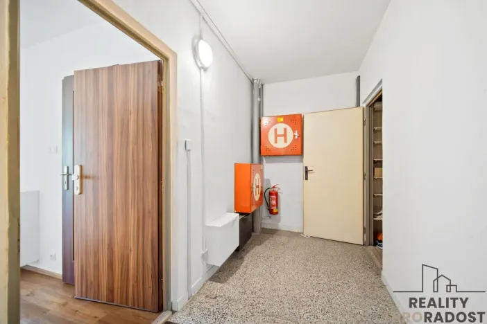 Pronájem bytu 2+kk, Pardubice - Zelené Předměstí, nábřeží Závodu míru, 49 m2