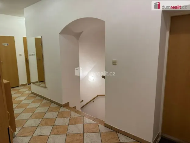 Pronájem komerční nemovitosti, Vítkov, náměstí Jana Zajíce, 31 m2
