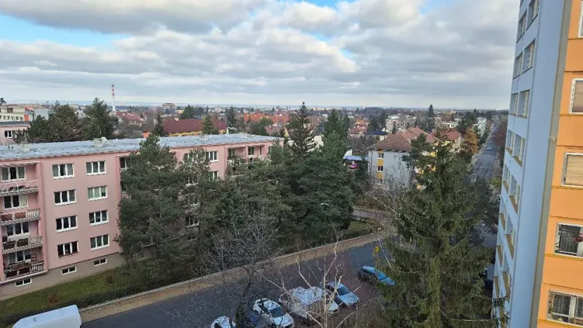 Prodej bytu 3+1, Praha - Horní Počernice, Běluňská, 72 m2