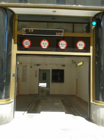 Pronájem garáže, Praha - Staré Město, Havířská, 8 m2