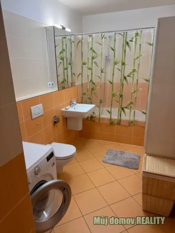 Pronájem bytu 2+kk, Praha - Dolní Měcholupy, Kryšpínova, 65 m2