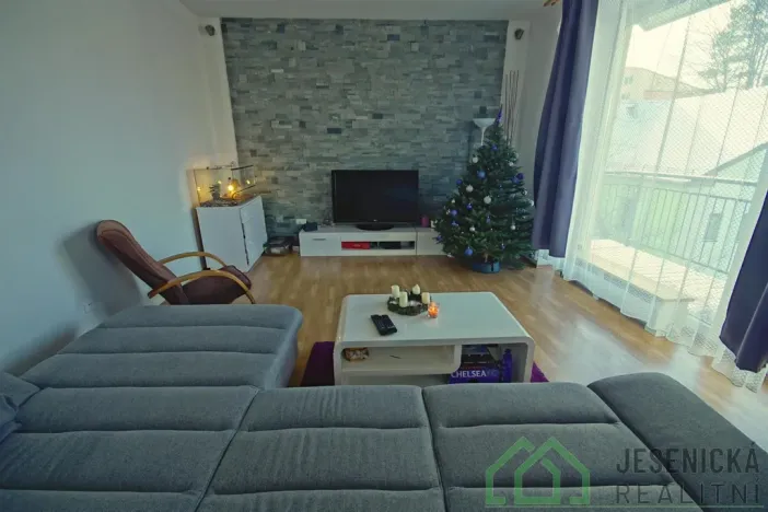 Pronájem bytu 2+kk, Žulová, Josefské náměstí, 70 m2