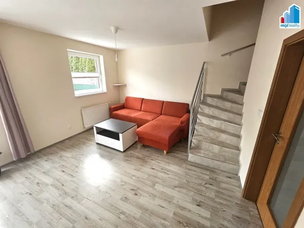 Pronájem rodinného domu, Plzeň - Křimice, Konopná, 90 m2