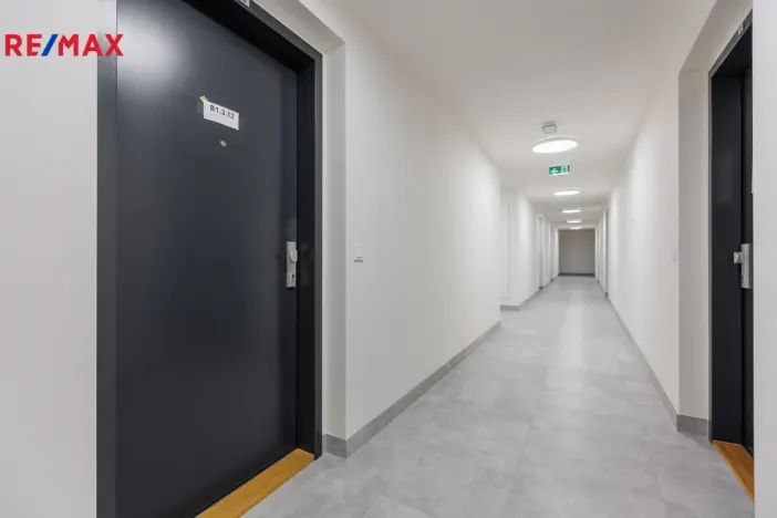 Prodej bytu 1+kk, Kladno - Dubí, Ke křížku, 31 m2