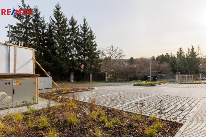 Prodej bytu 1+kk, Kladno - Dubí, Ke křížku, 31 m2