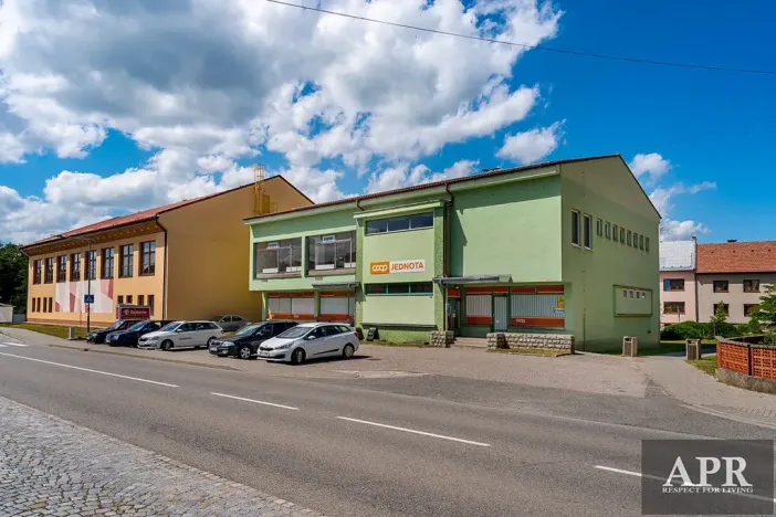 Pronájem obchodního prostoru, Šumice, 270 m2