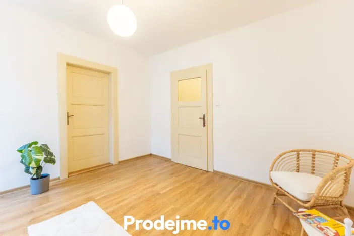 Pronájem bytu 2+1, Praha - Smíchov, Bieblova, 58 m2