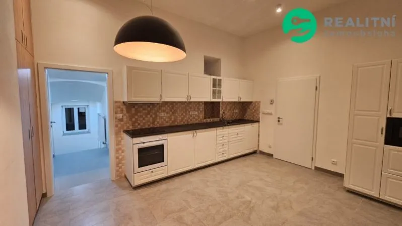 Pronájem bytu 2+kk, Praha - Nové Město, Pštrossova, 75 m2