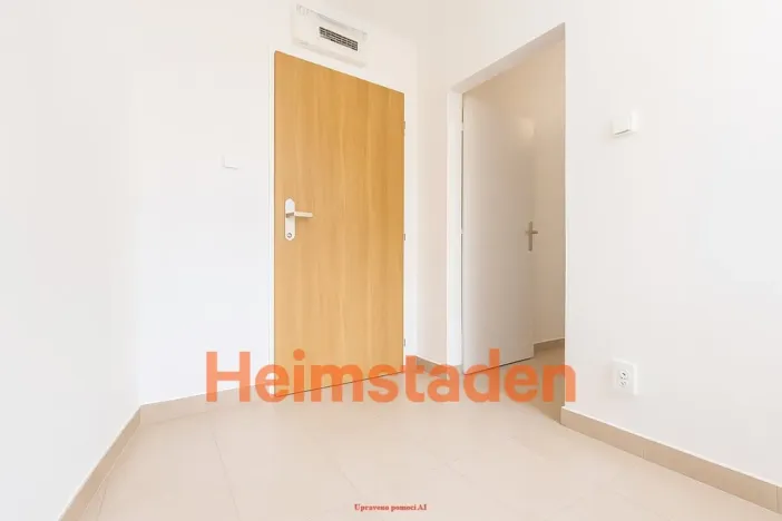 Pronájem bytu 1+kk, Havířov - Město, Národní třída, 30 m2