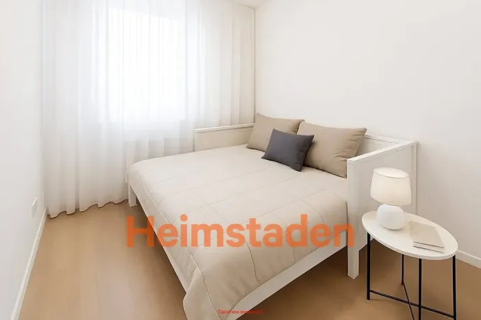 Pronájem bytu 1+kk, Praha - Holešovice, Vrbenského, 33 m2