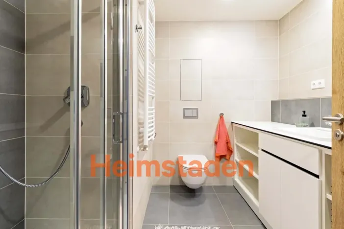 Pronájem bytu 1+kk, Praha - Holešovice, Vrbenského, 33 m2