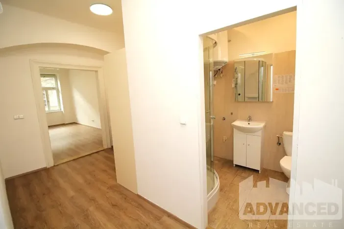 Pronájem bytu 1+1, Praha - Nové Město, Kateřinská, 32 m2