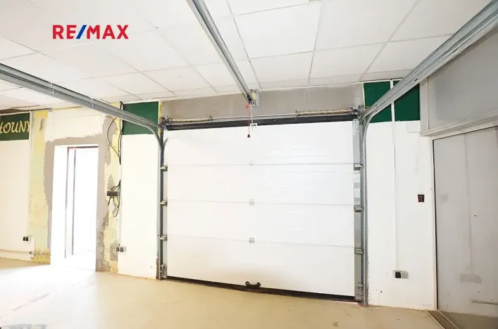 Pronájem obchodního prostoru, Frýdek-Místek, Třebízského, 220 m2