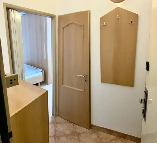 Pronájem bytu 1+1, Praha - Kobylisy, Košťálkova, 35 m2