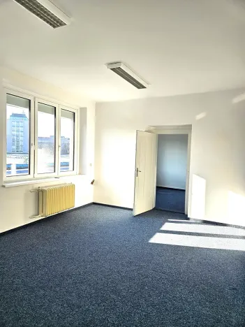 Pronájem kanceláře, Praha - Dejvice, Velflíkova, 47 m2
