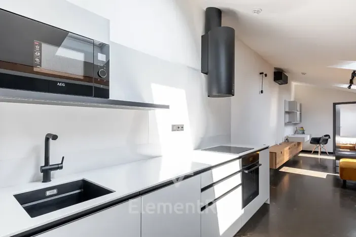 Pronájem bytu 2+kk, Hradec Králové, V Domkách, 102 m2